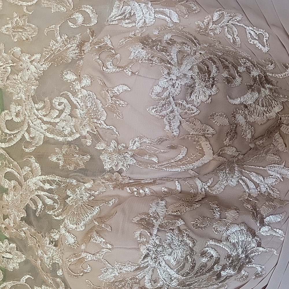 Lovers Kiss dress